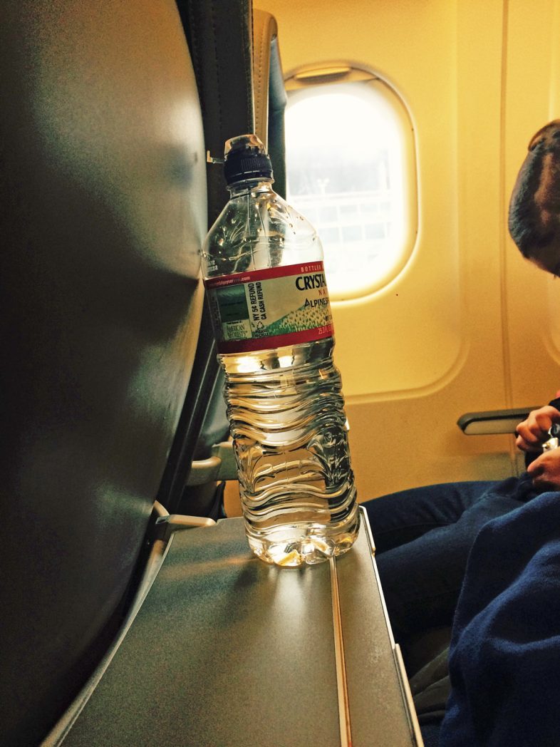 Frontier's seats trays