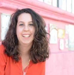 Bio photo for Amanda Abella