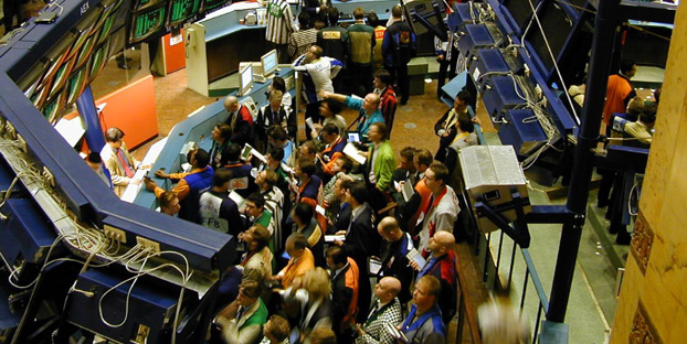 invest with the rising dollar image